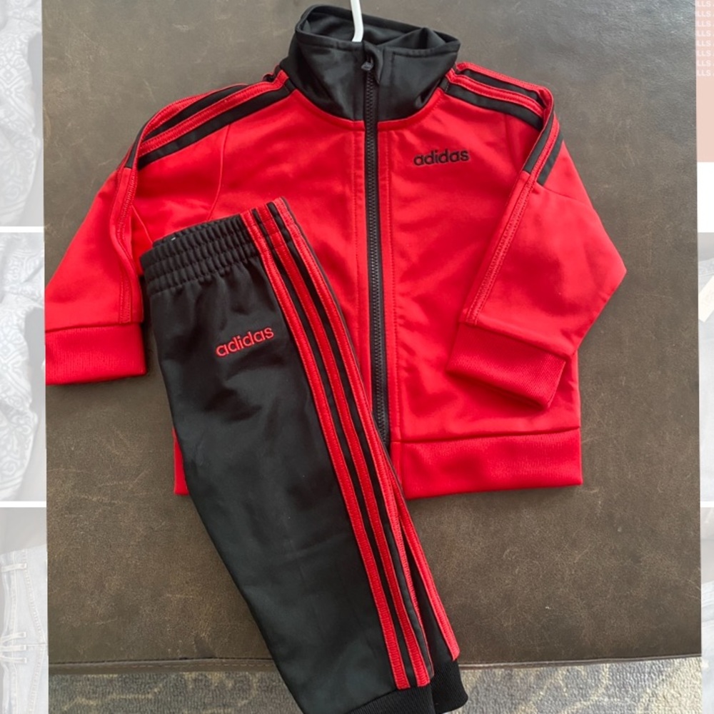 BABY ADIDAS TRACK SUIT 6M 6MONTHS